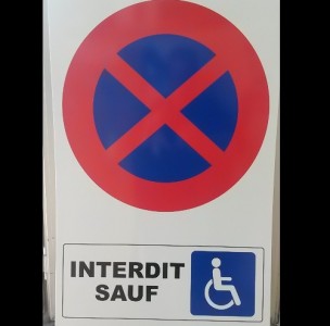 Panneau PVC - Stationnement Interdits sauf handicapés